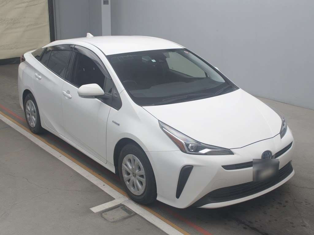 2019 Toyota Prius ZVW51[2]