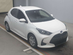 2021 Toyota YARIS