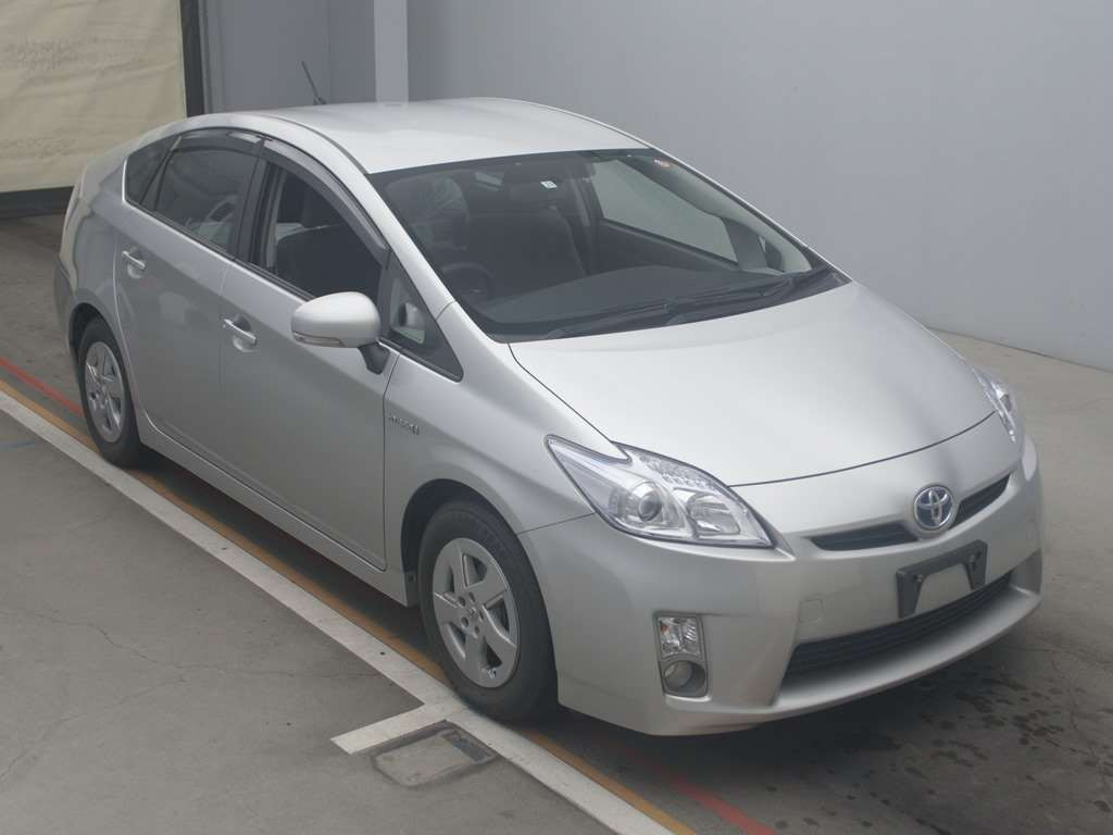 2009 Toyota Prius ZVW30[2]