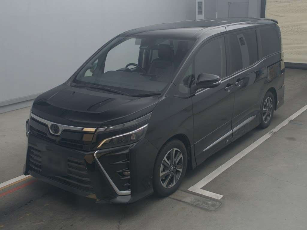 2017 Toyota Voxy ZRR80G[0]