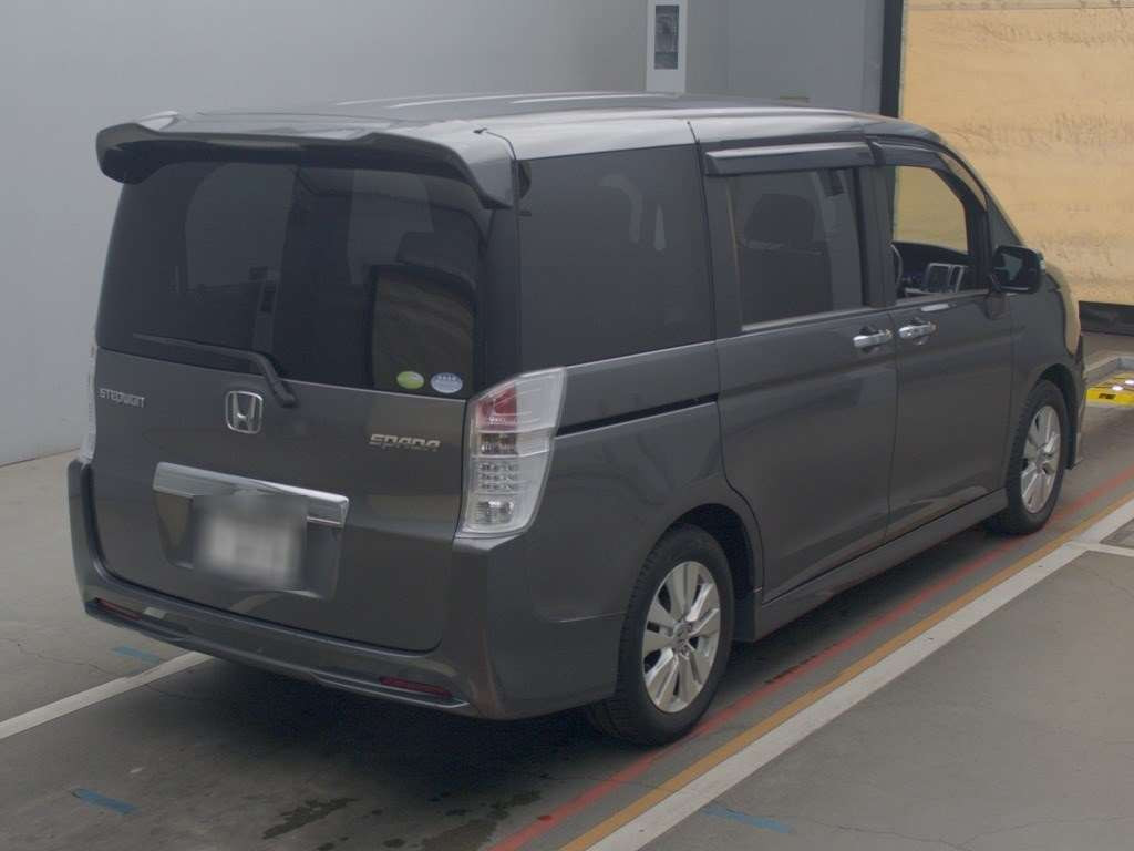 2012 Honda Step WGN Spada RK5[1]