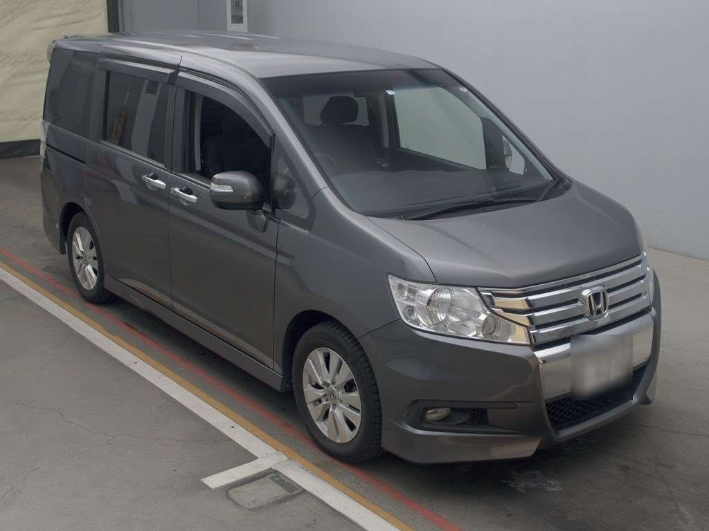 2012 Honda Step WGN Spada RK5[2]