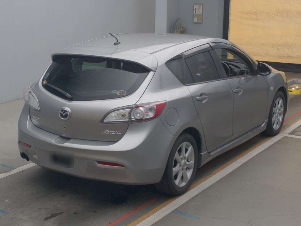 2011 Mazda Axela Sport BL5FW[1]