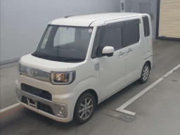 2015 Daihatsu Wake