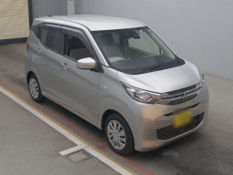 2022 Mitsubishi eK Wagon