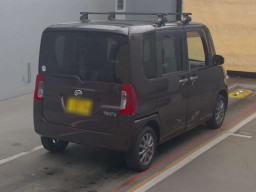 2017 Daihatsu Tanto