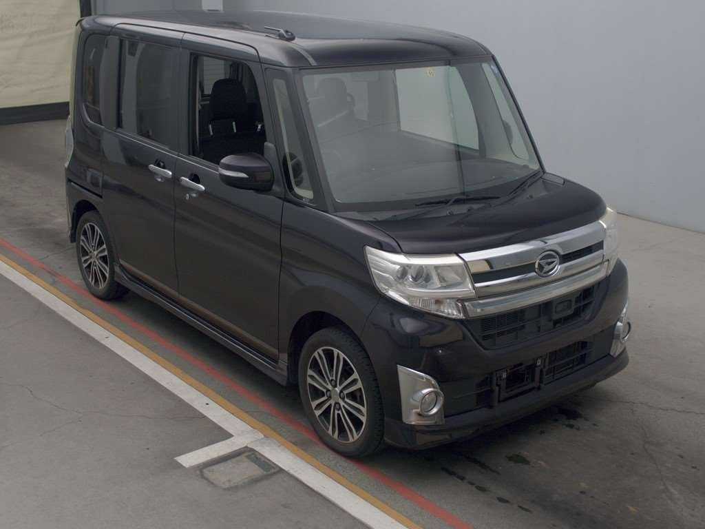 2013 Daihatsu Tanto Custom LA600S[2]