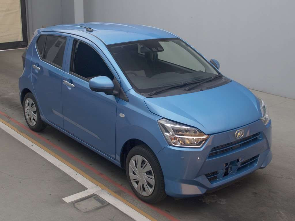 2021 Daihatsu Mira es LA350S[2]