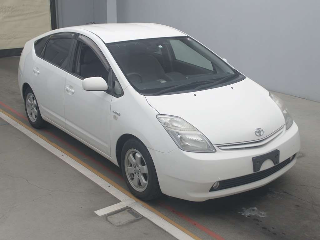 2009 Toyota Prius NHW20[2]