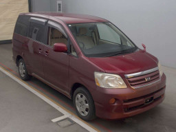 2006 Toyota Noah