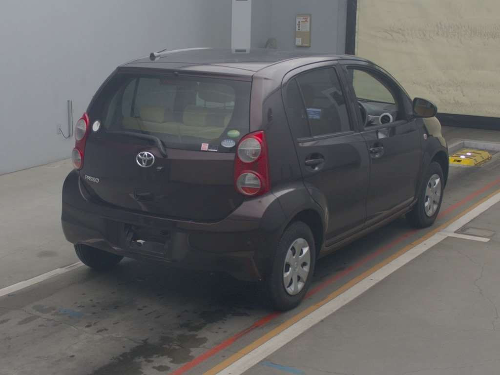 2014 Toyota Passo KGC30[1]