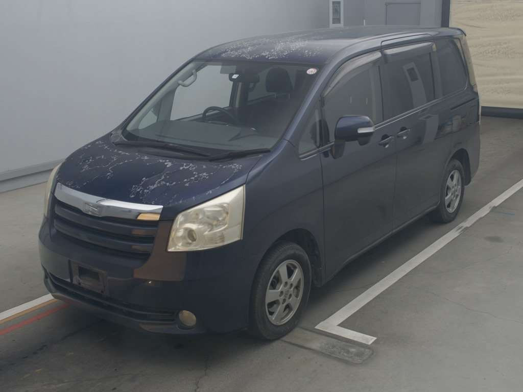 2009 Toyota Noah ZRR70G[0]