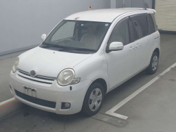 2009 Toyota Sienta