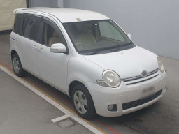 2009 Toyota Sienta