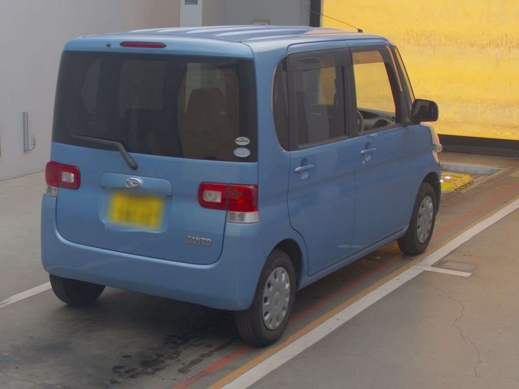 2009 Daihatsu Tanto L375S[1]