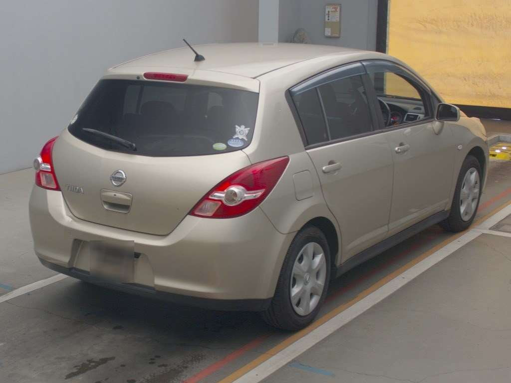 2009 Nissan Tiida C11[1]