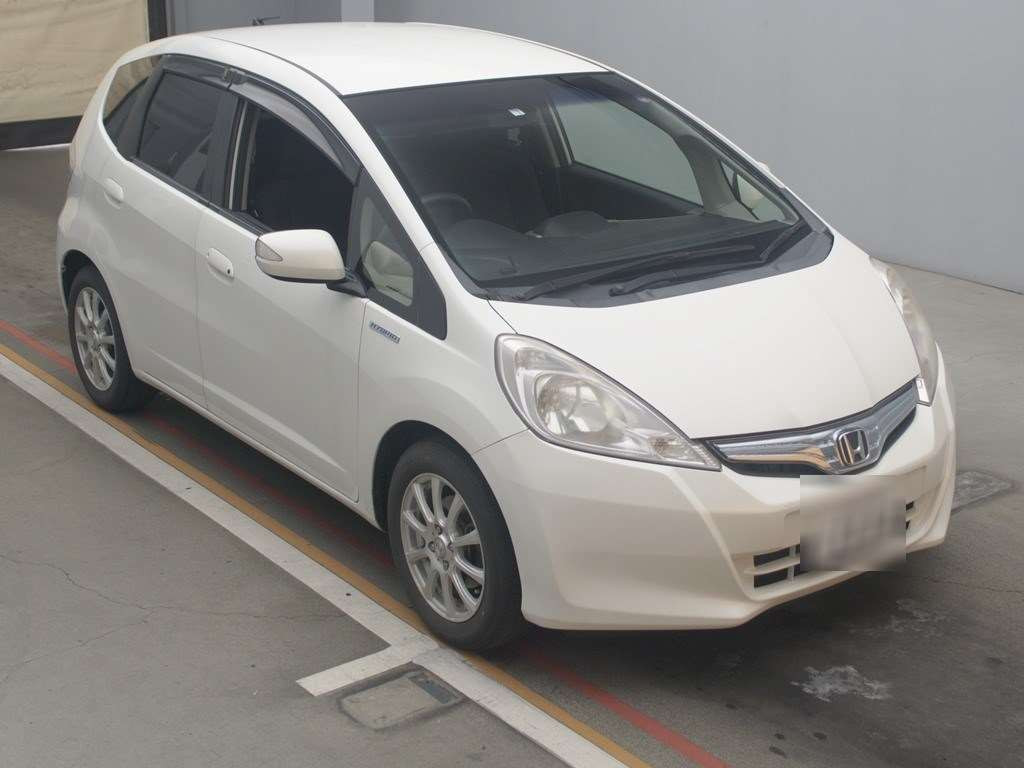 2010 Honda Fit Hybrid GP1[2]