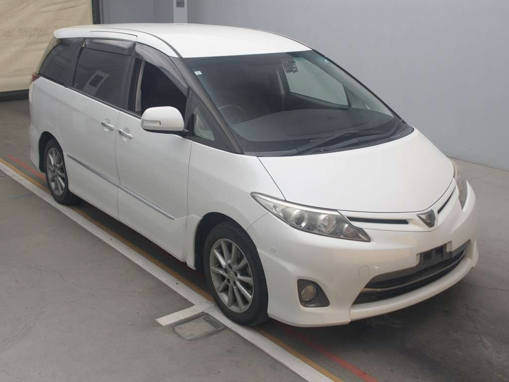 2011 Toyota Estima ACR50W[2]