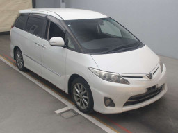 2011 Toyota Estima