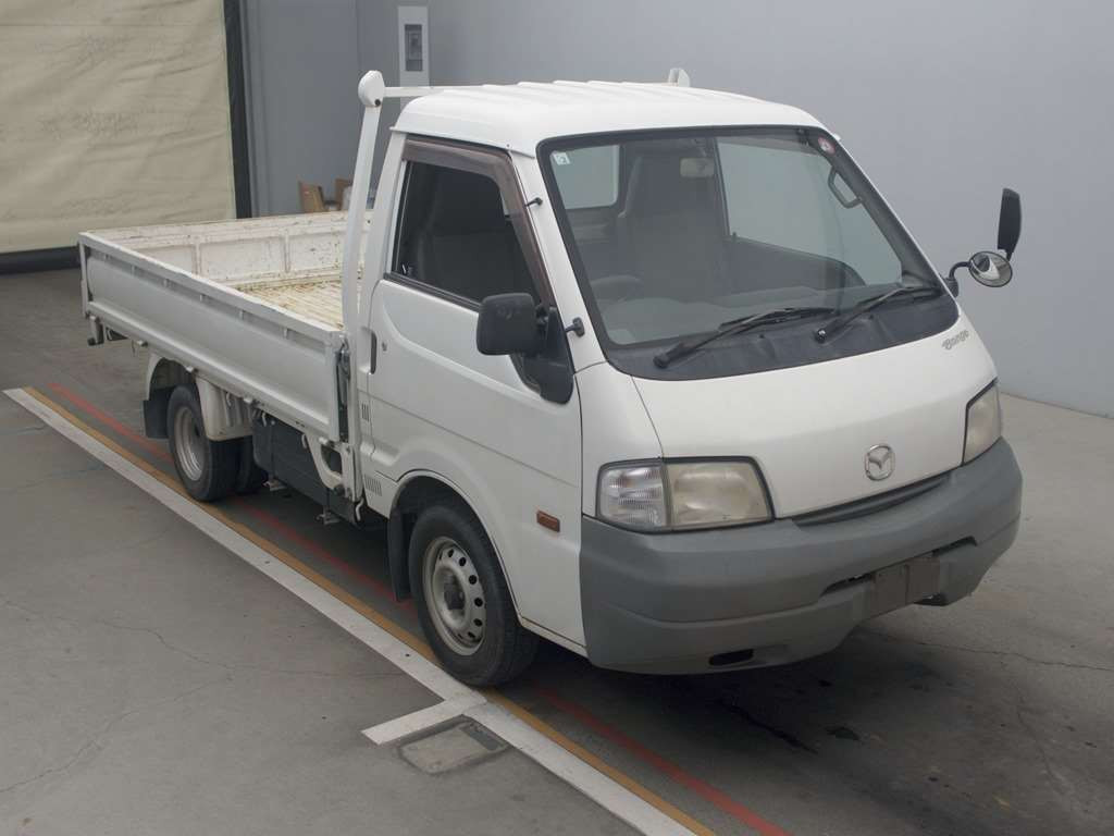 2012 Mazda Bongo Truck SKP2T[2]