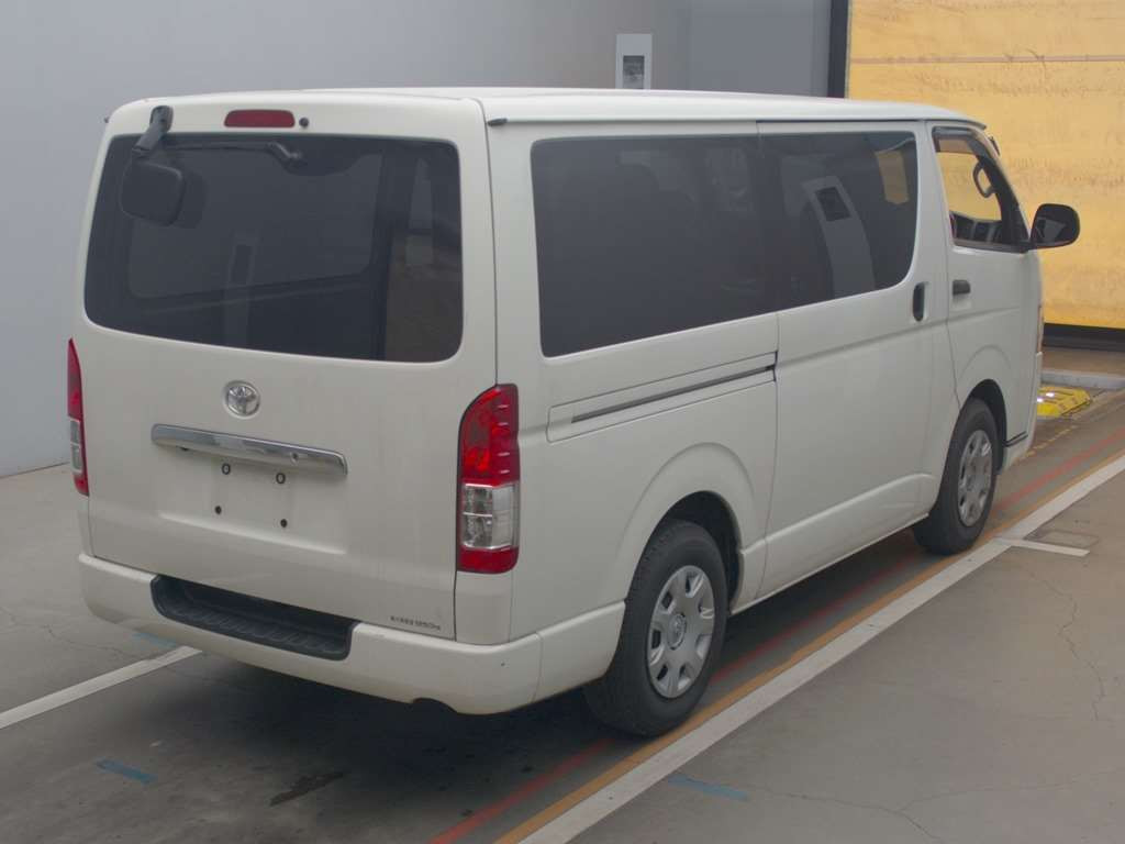 2017 Toyota Hiace Van KDH201V[1]