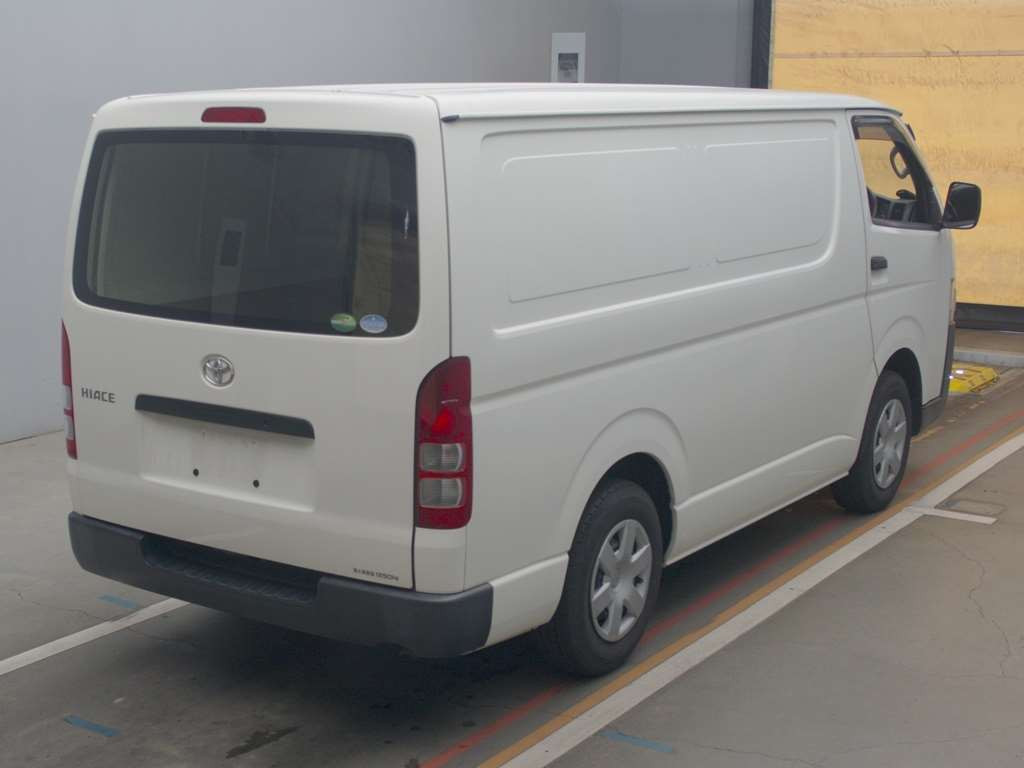 2017 Toyota Hiace Van KDH201V[1]