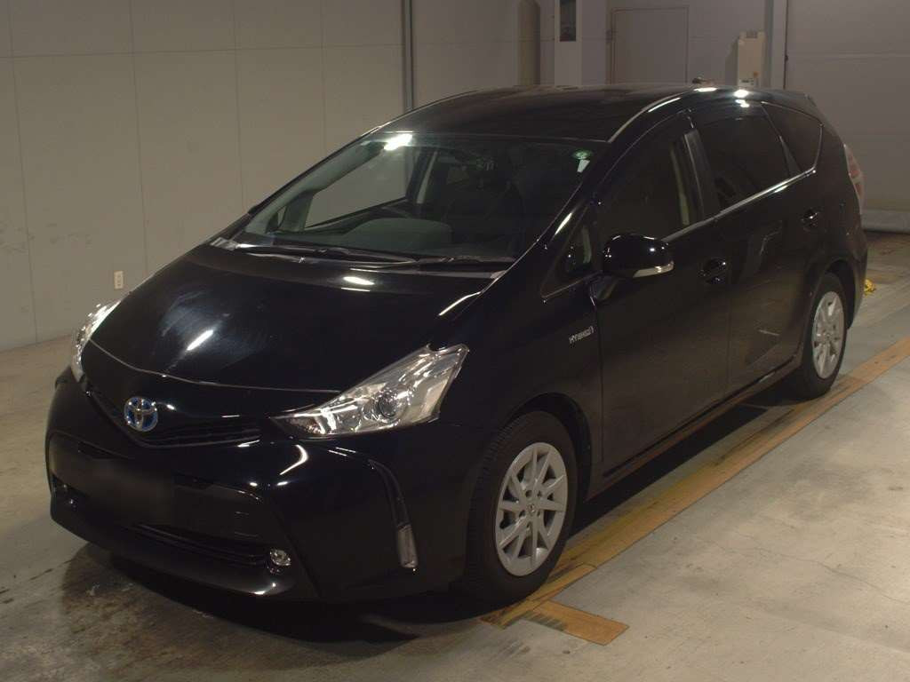 2015 Toyota Prius alpha ZVW40W[0]