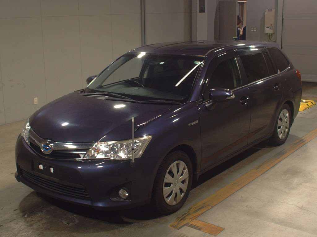 2014 Toyota Corolla Fielder NKE165G[0]