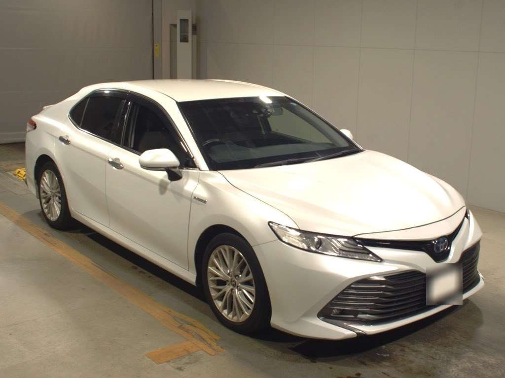 2017 Toyota Camry AXVH70[2]