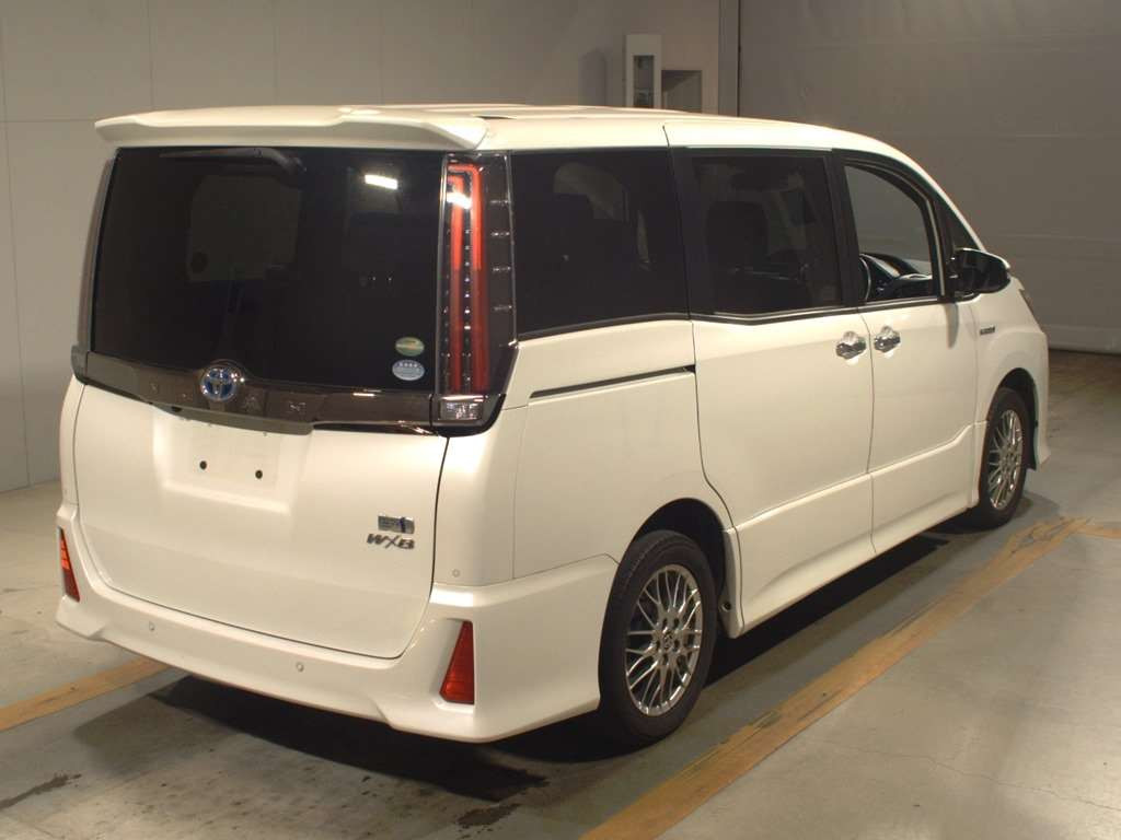 2020 Toyota Noah ZWR80W[1]