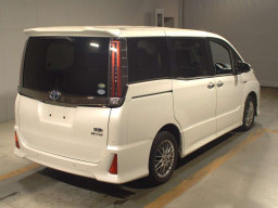 2020 Toyota Noah