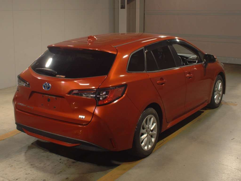 2021 Toyota Corolla Touring Wagon ZWE211W[1]