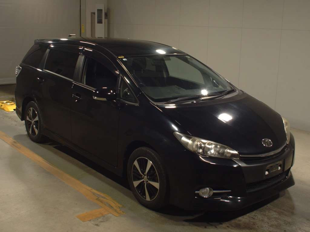 2014 Toyota Wish ZGE20W[2]