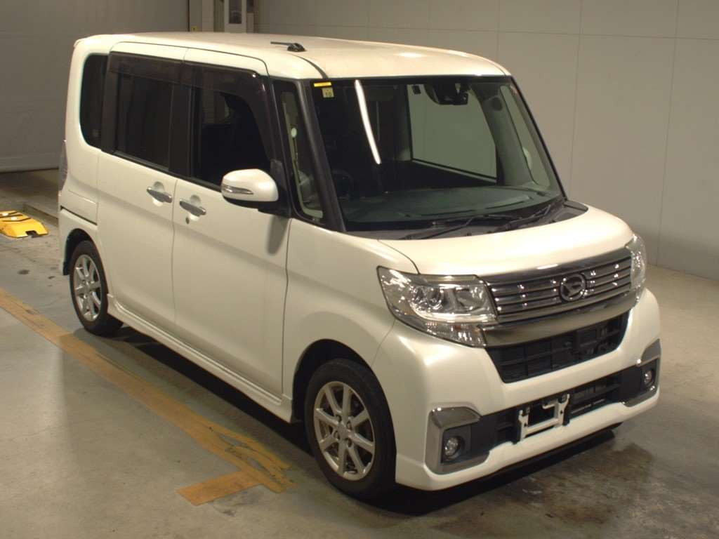 2016 Daihatsu Tanto Custom LA600S[2]