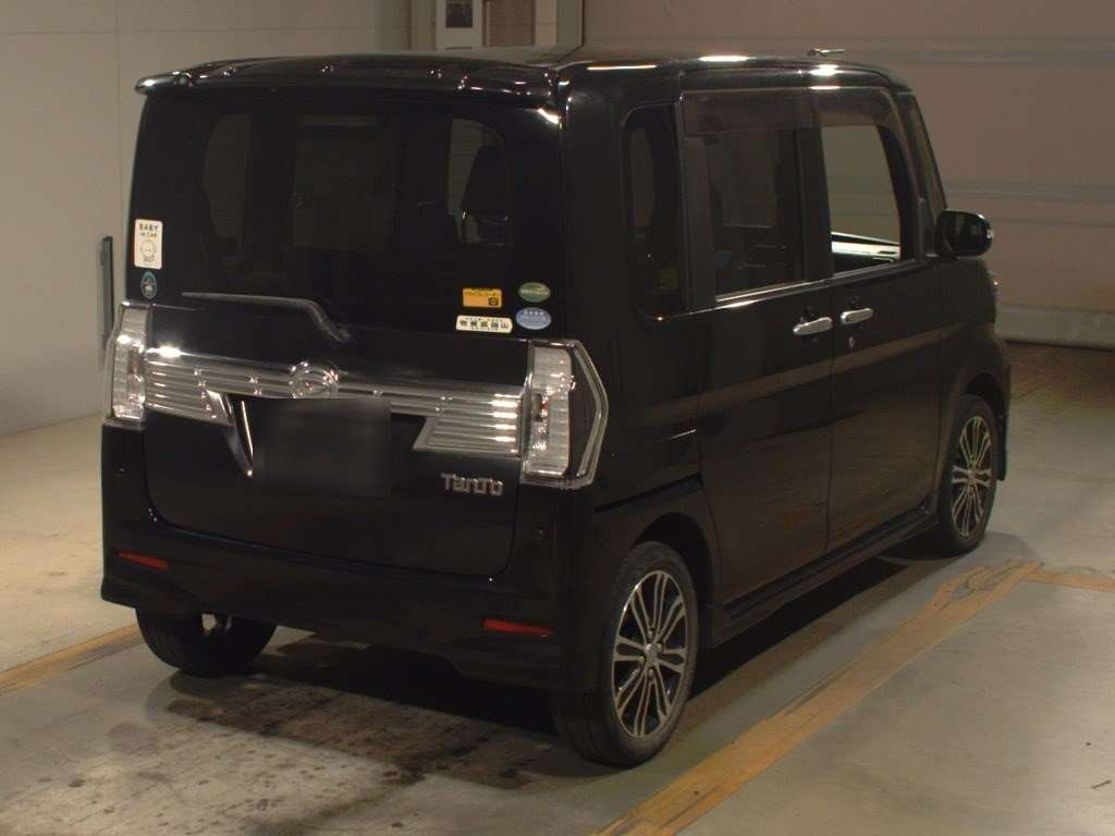 2016 Daihatsu Tanto LA600S[1]