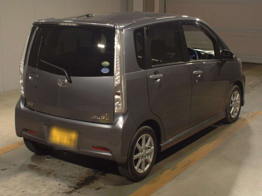 2013 Daihatsu Move Custom LA100S[1]