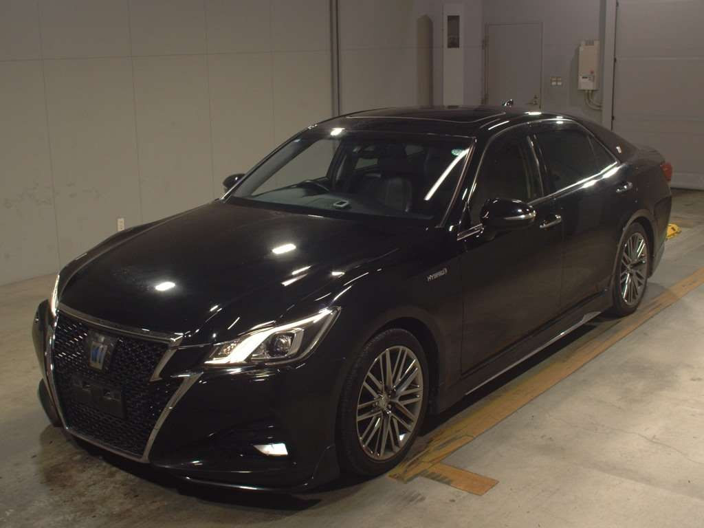 2017 Toyota Crown Hybrid AWS210[0]