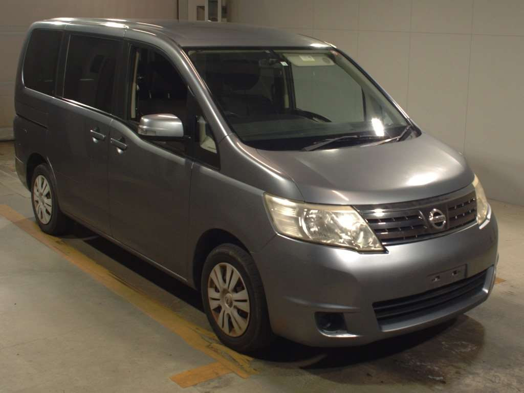 2010 Nissan Serena C25[2]