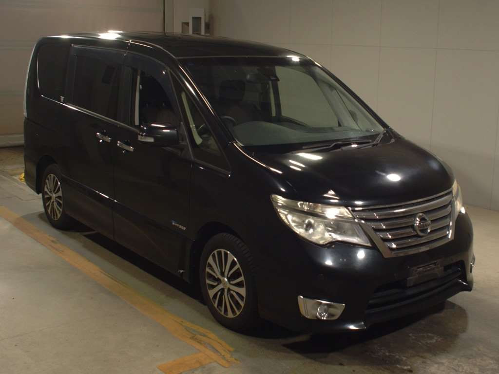 2014 Nissan Serena HFC26[2]