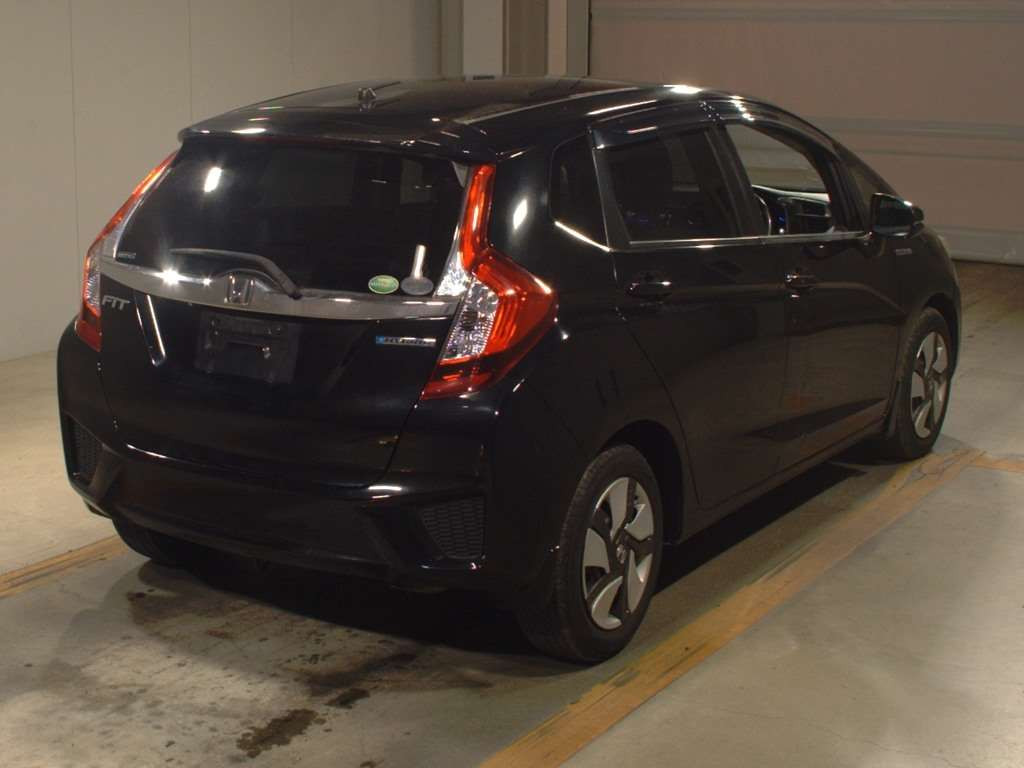 2013 Honda Fit Hybrid GP5[1]