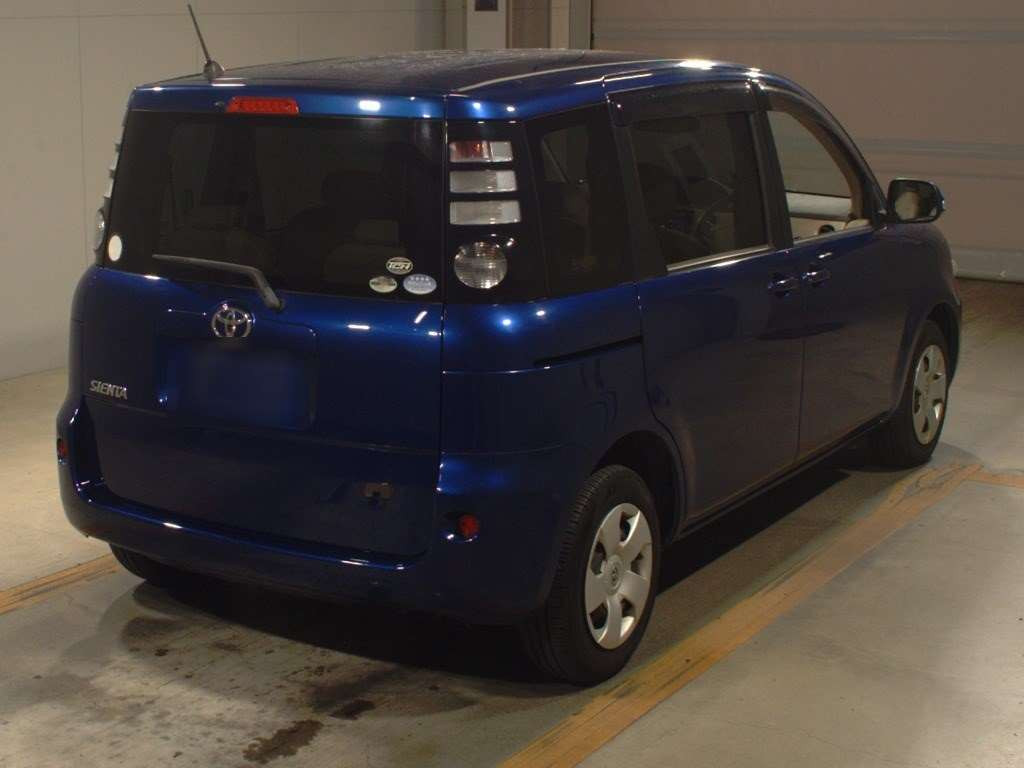 2006 Toyota Sienta NCP81G[1]