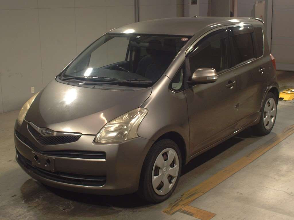 2006 Toyota Ractis NCP100[0]