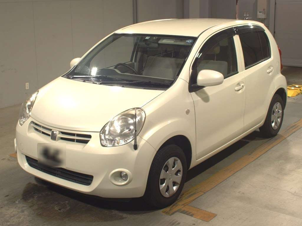 2011 Toyota Passo KGC30[0]