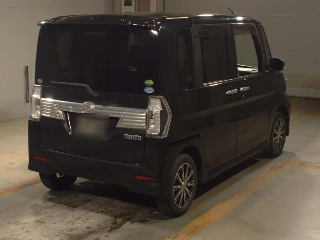 2018 Daihatsu Tanto Custom LA600S[1]