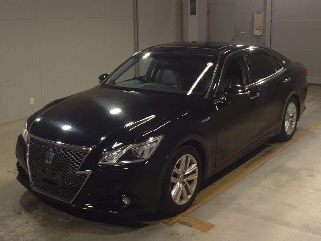 2013 Toyota Crown Hybrid AWS210[0]