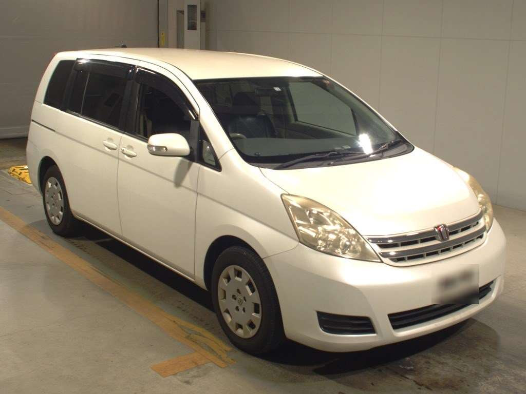 2010 Toyota Isis ZGM10G[2]