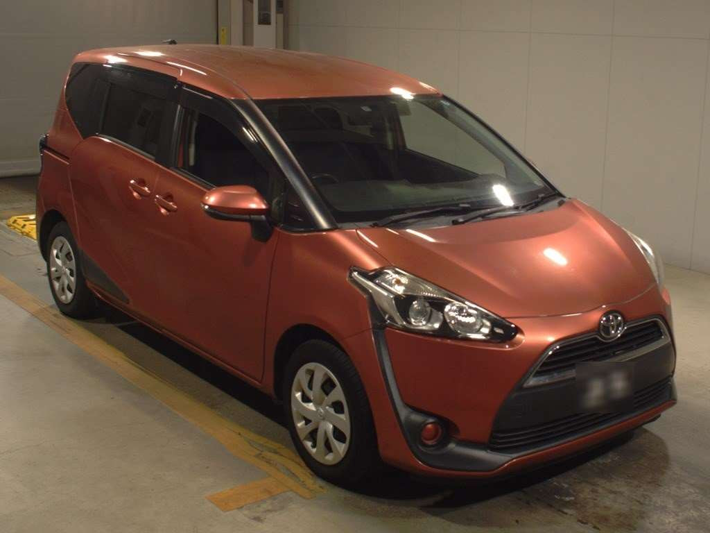 2015 Toyota Sienta NSP170G[2]