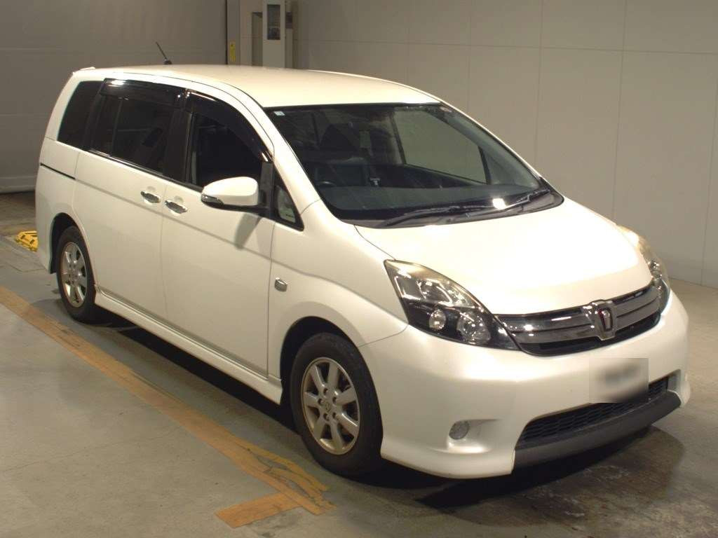 2014 Toyota Isis ZGM10W[2]