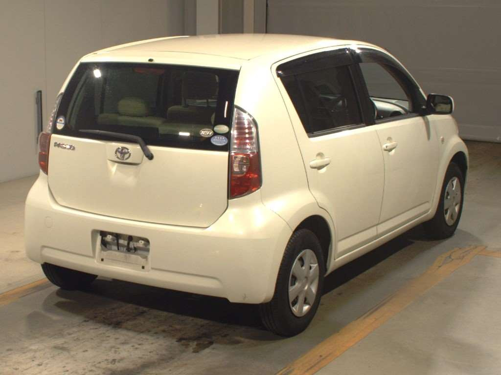 2010 Toyota Passo KGC10[1]