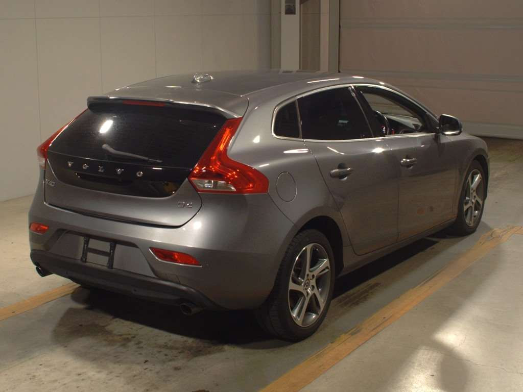 2015 Volvo V40 MD4204T[1]